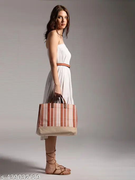 Trendy Alluring Women Handbags