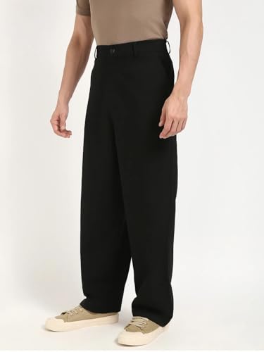 Relaxed Fit Solid Mid Rise Trouser