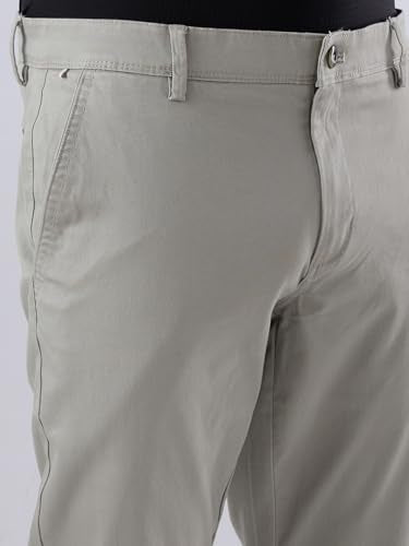 Raymond Men Slim Fit Structure Pattern Cotton Blend Flat Front Casual Trouser Green