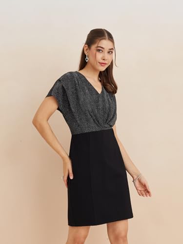 Latin Quarters Women's Black V-Neck Cap Sleeves Solid Party Bodycon Dress_M