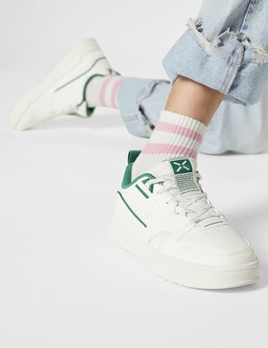 XTEP Classic Sneakers
