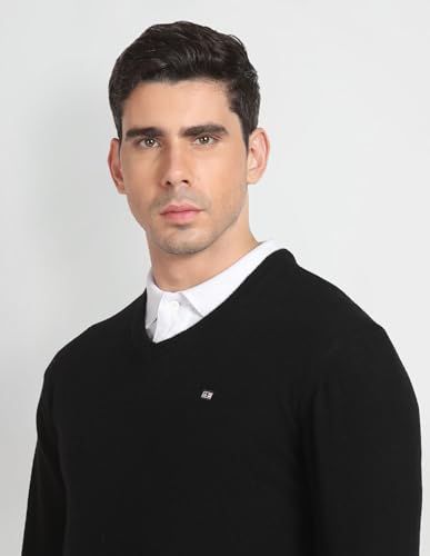 V-Neck Solid Sweater Black