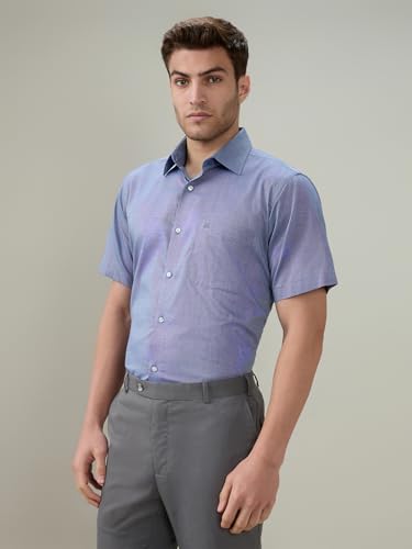 Raymond Men Regular Fit Solid Chambray Pattern Pure Cotton Semi Cutaway Collar Half Sleeve Formal Shirt