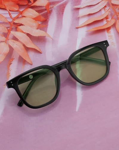 Carlton London Black Toned with Green UV Protected Lens Rectangle Sunglass for unisex