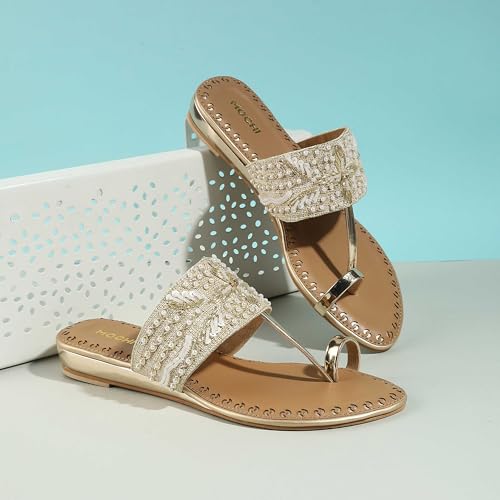 Mochi Women Chappals UK/5 EU/38(35-2114)