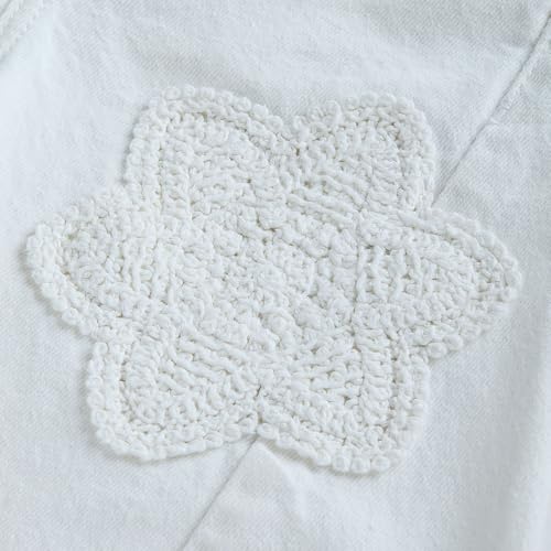 Hopscotch Girls Floral Applique Straight Fit Jean in White Color for Age (4-5 Years)