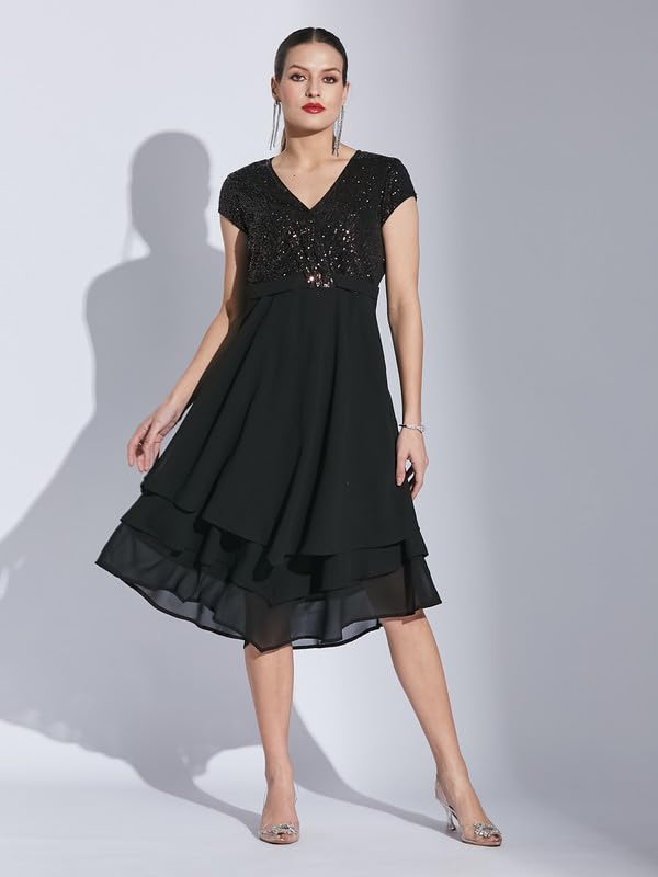 Latin Quarters Women Black V-Neck Cap Sleeve Solid Dress_L