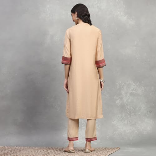 Rangriti Women Gold Viscose Blend Printed Straight Kurta_36