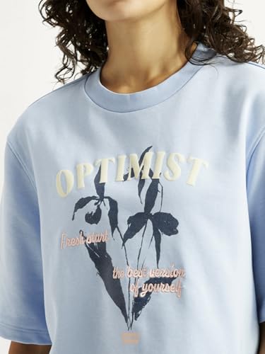 Levi's Women's Graphic Print Boxy T-Shirt