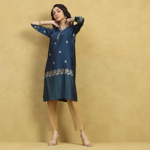 Rangriti Women Blue Polyester Blend Printed Straight Kurta_36