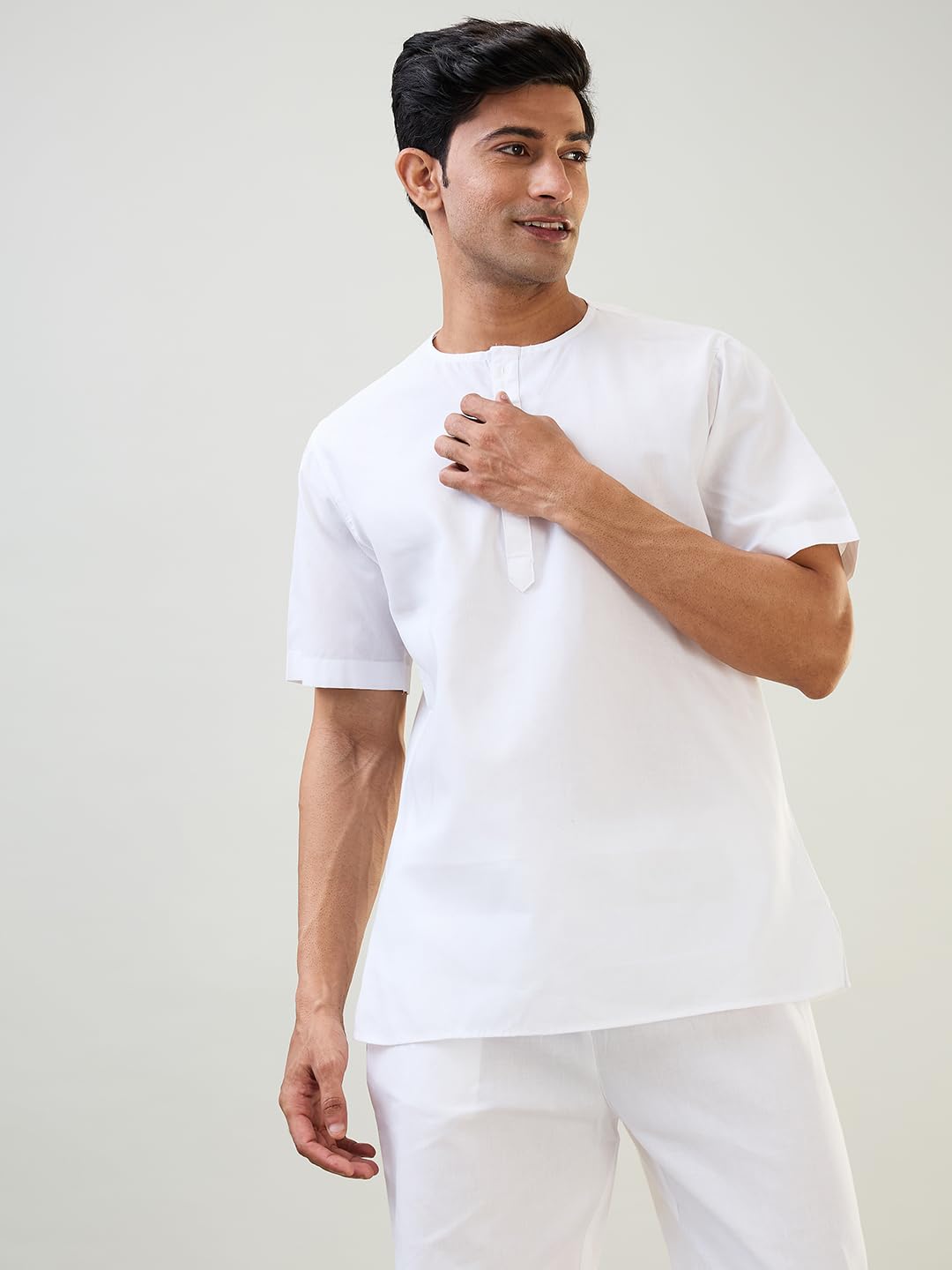 Raymond SleepZ Men Comfort Fit Solid Pattern Cotton Polyester Blend Round Neck Kurta White