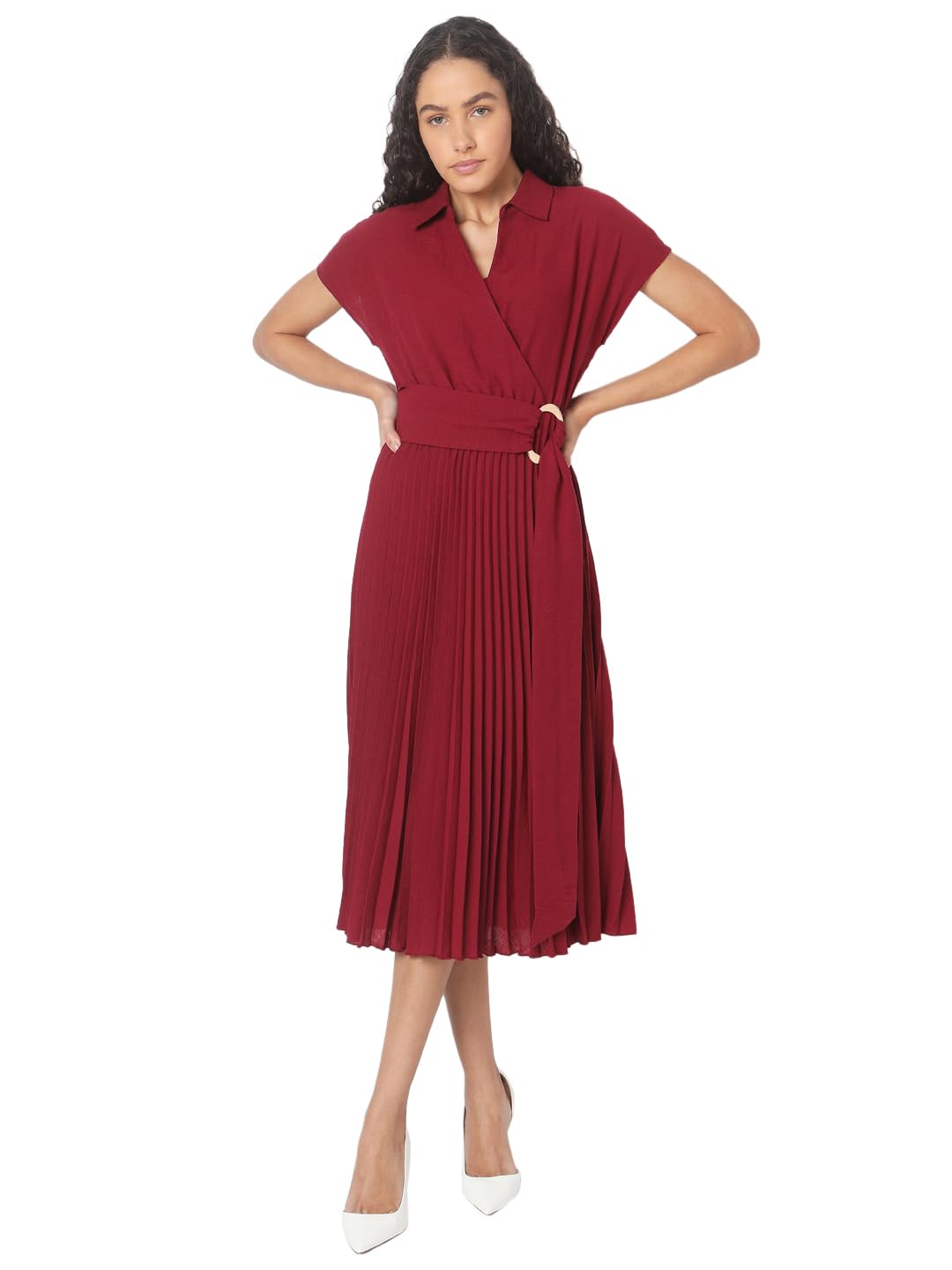 vero moda fit and flare dress Buy VERO MODA Blue Floral Print Fit & Flare Dress Online