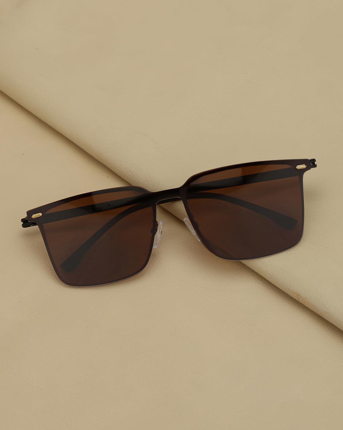 Carlton London Black Toned with Brown Polarised lens Sunglass for mens