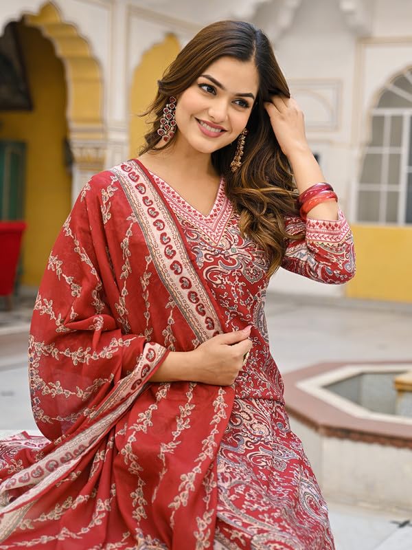 Vaamsi Women's Red Rayon Blend Paisley Straight Printed Kurta Pant With Dupatta Set | Straight Kurta Set | Printed Salwar Suit For Women (VKSKD2317, S)