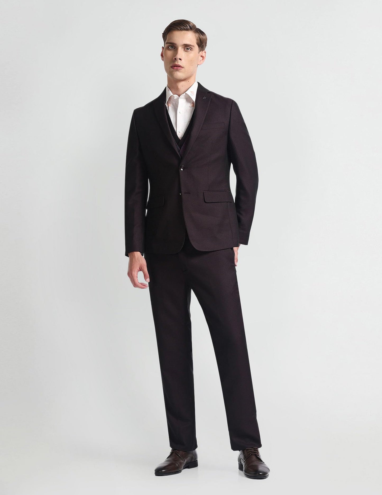 Arrow Men's Polyester Single Breasted Business Suit Pants Set (ARAHSU5558_Wine