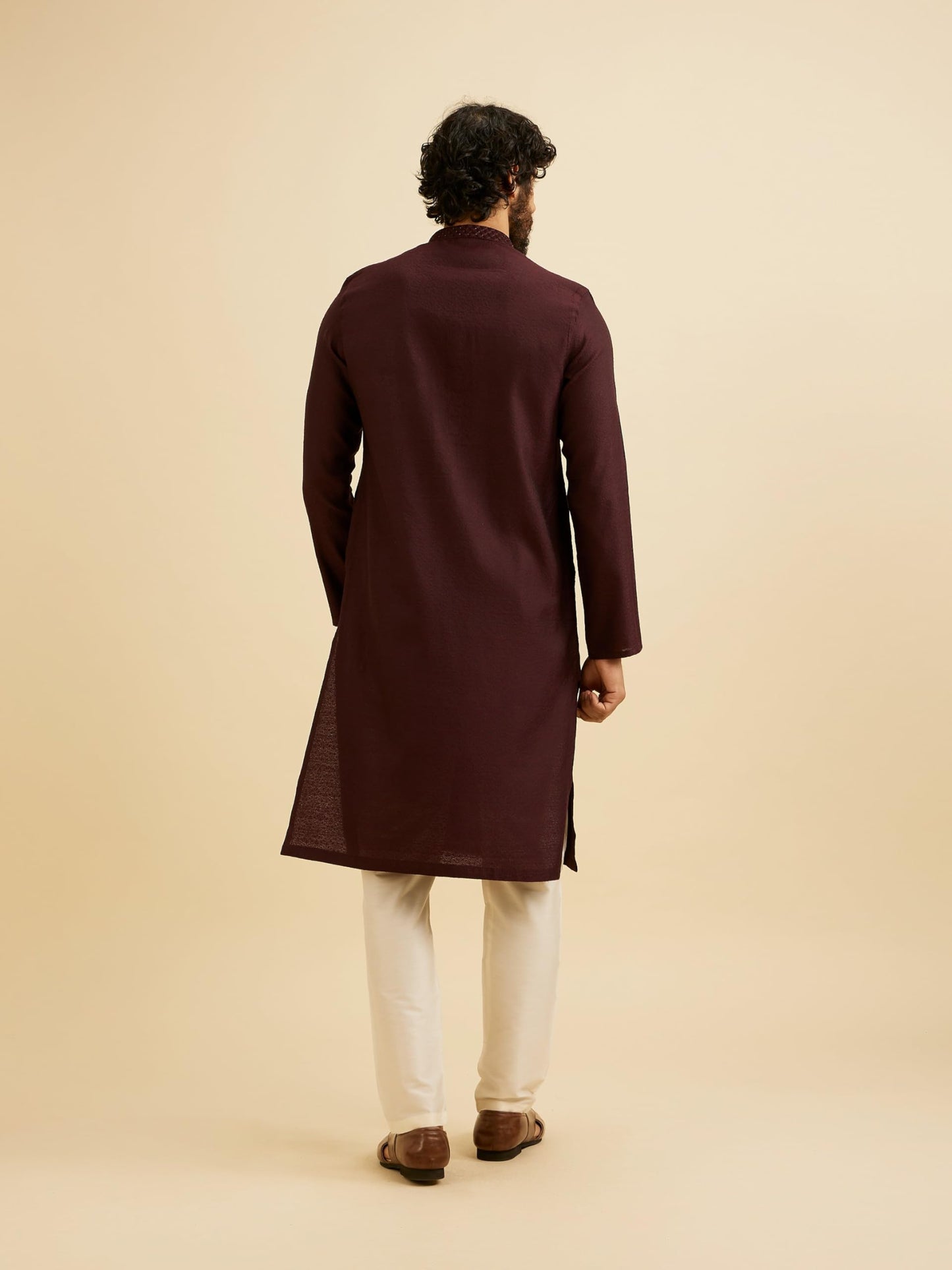 Manyavar Men's Viscose Blend Neck Embroidery Kurta Set (Wine,XL)