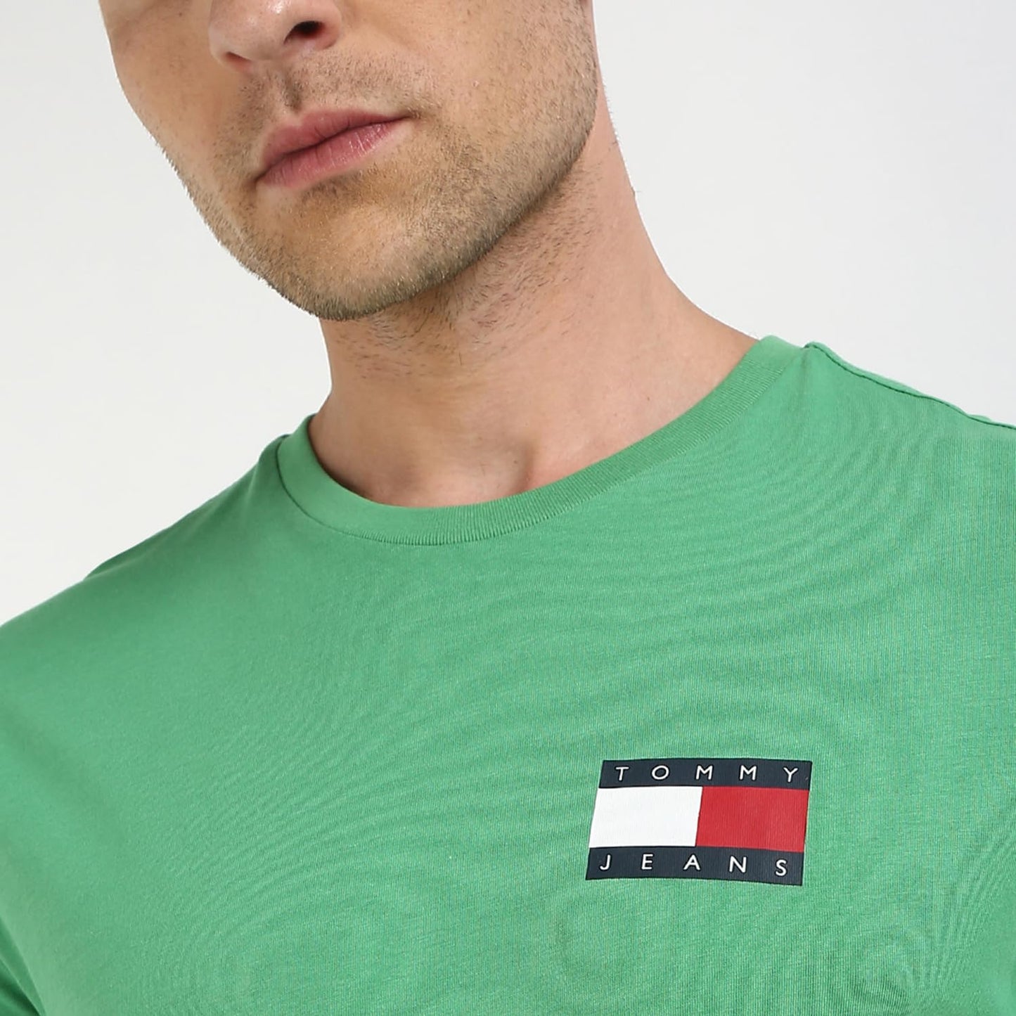 Tommy Hilfiger Mens Green Color Tshirt (L)