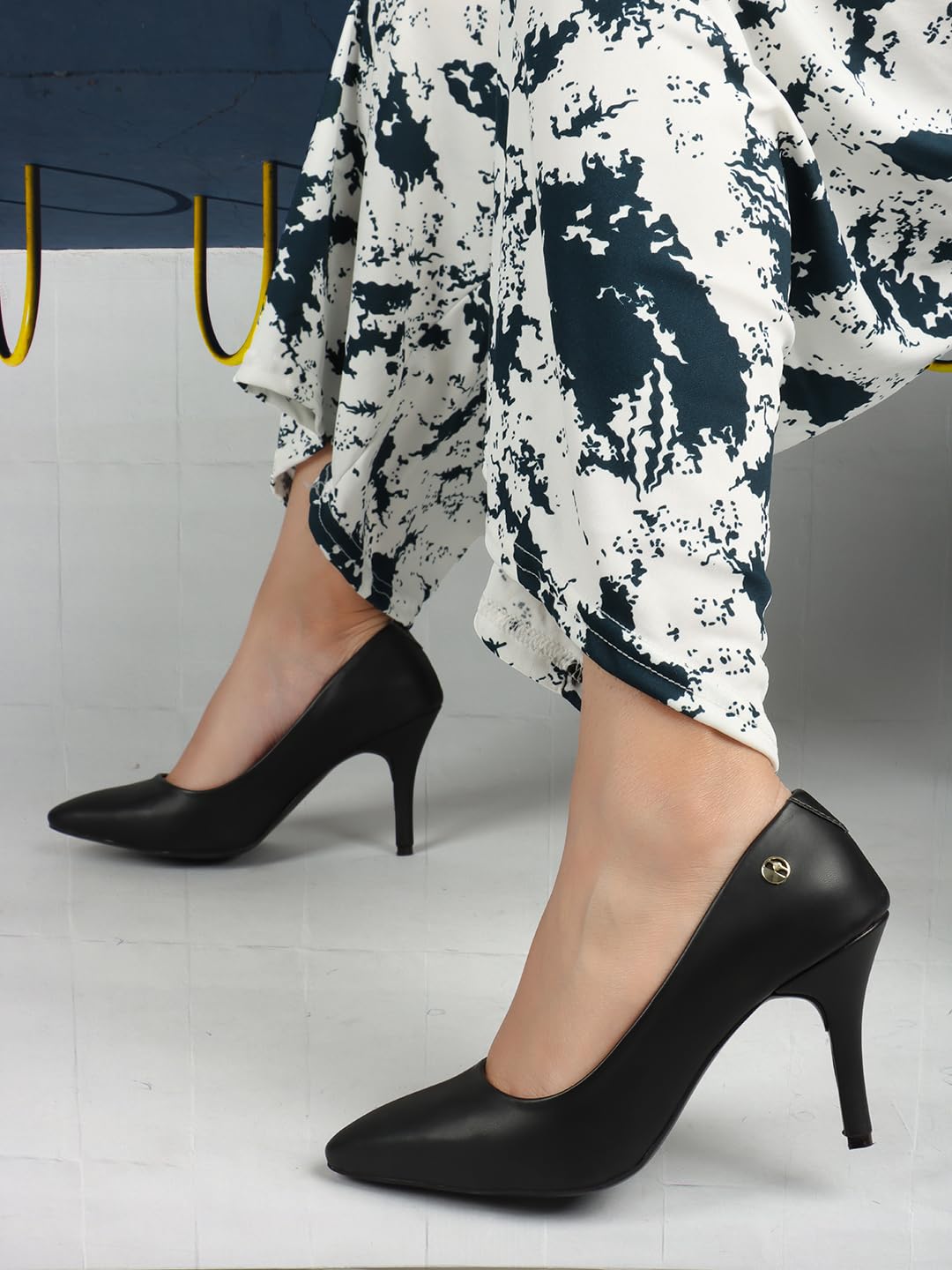 ELLE Women Pumps,Black,UK-7