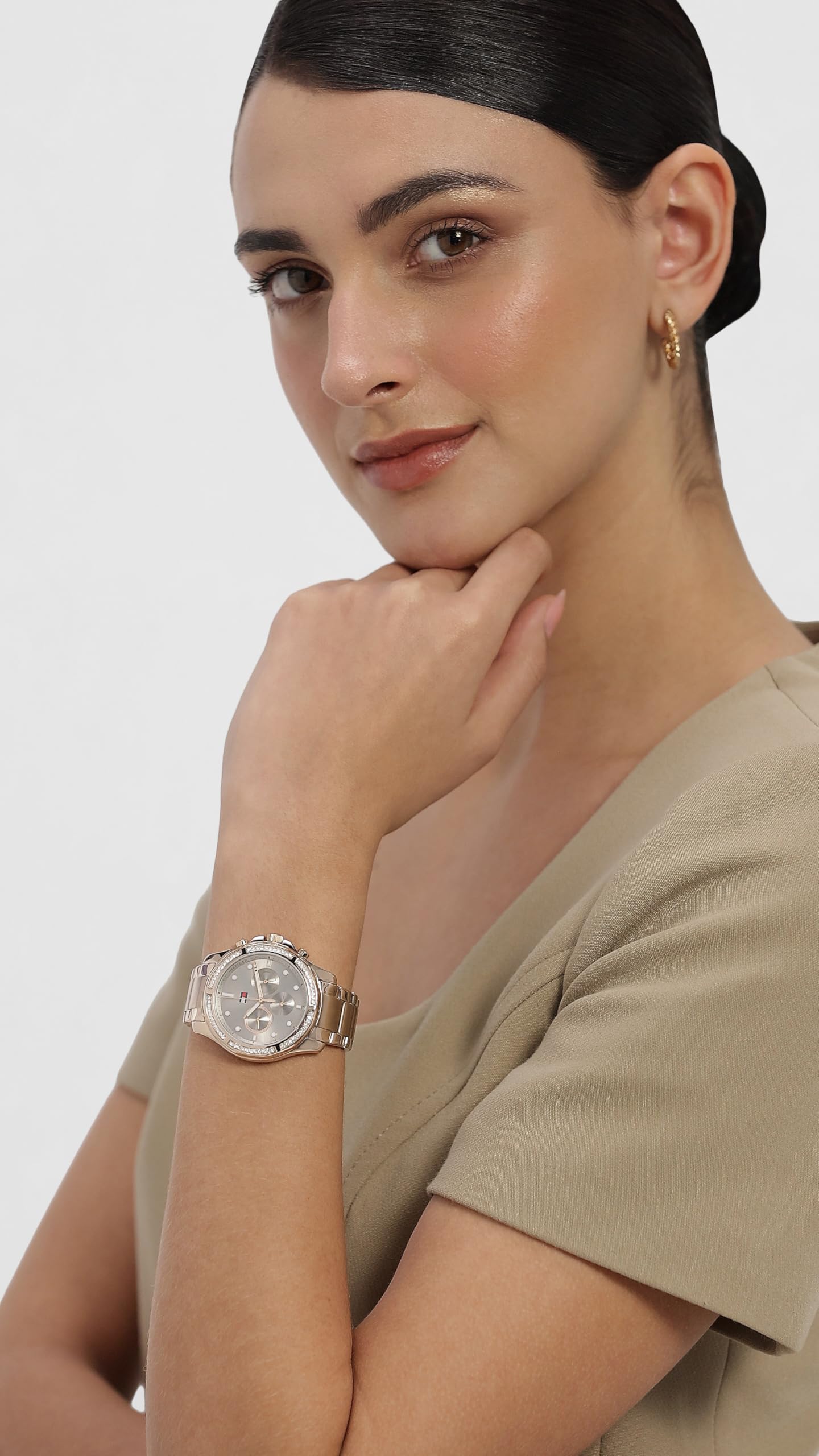 Tommy Hilfiger Brooklyn Quartz Analog Grey Round Dial Watch for Women