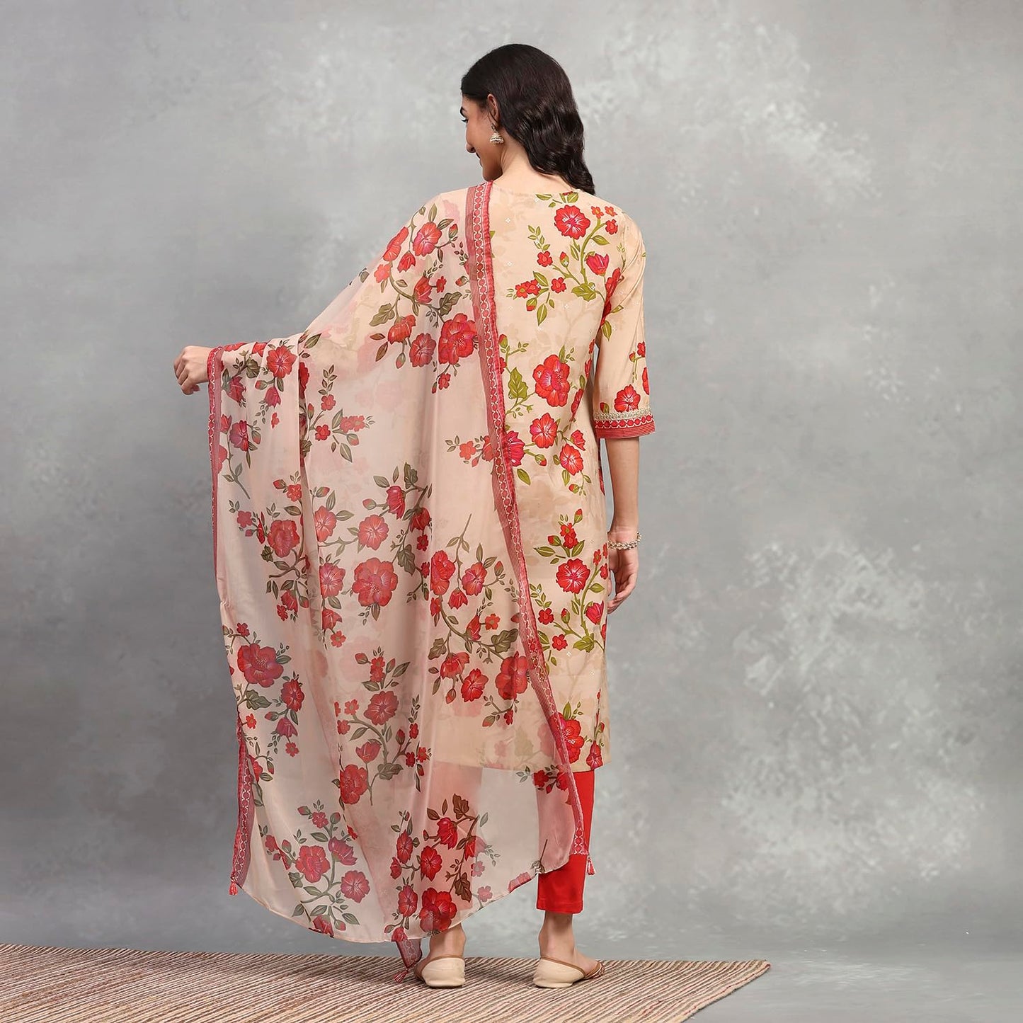 Rangriti Women Gold Polyester Printed Dupatta_FREE SIZE