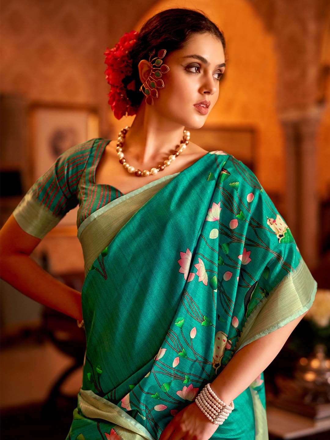 SAREE MALL Women's Teal blue Manipuri Silk Kalamkari Printed Saree With Unstitched Blouse (PICHWIRNG107_GIF)