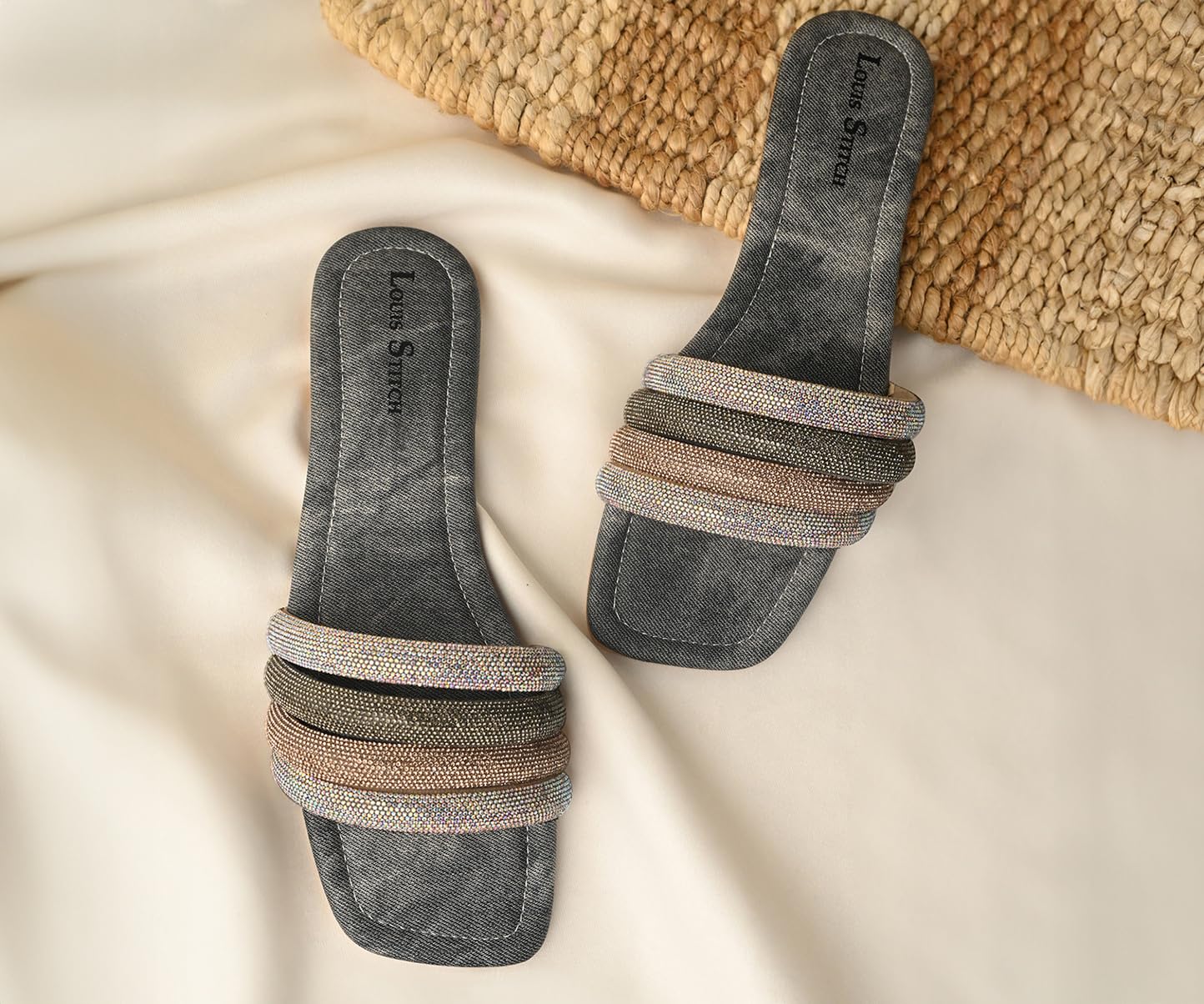 LOUIS STITCH Women’s Fashion Flat Slip-On Sandals | Open Toe Grey Glitter Strap Flat Slipper for Ladies, Comfortable Slipper | LSOF-LDSL-GLFSGY | (UK-5)