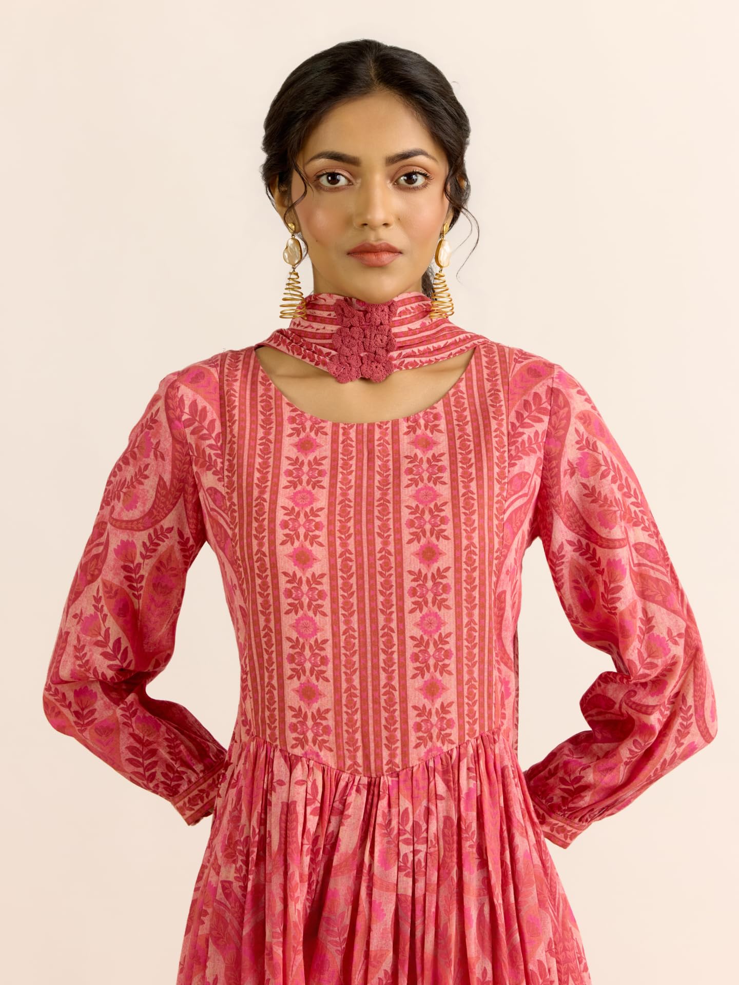 Aarke Ritu Kumar Bubblegum Pink Delilah Kurta With Pant And Dupatta
