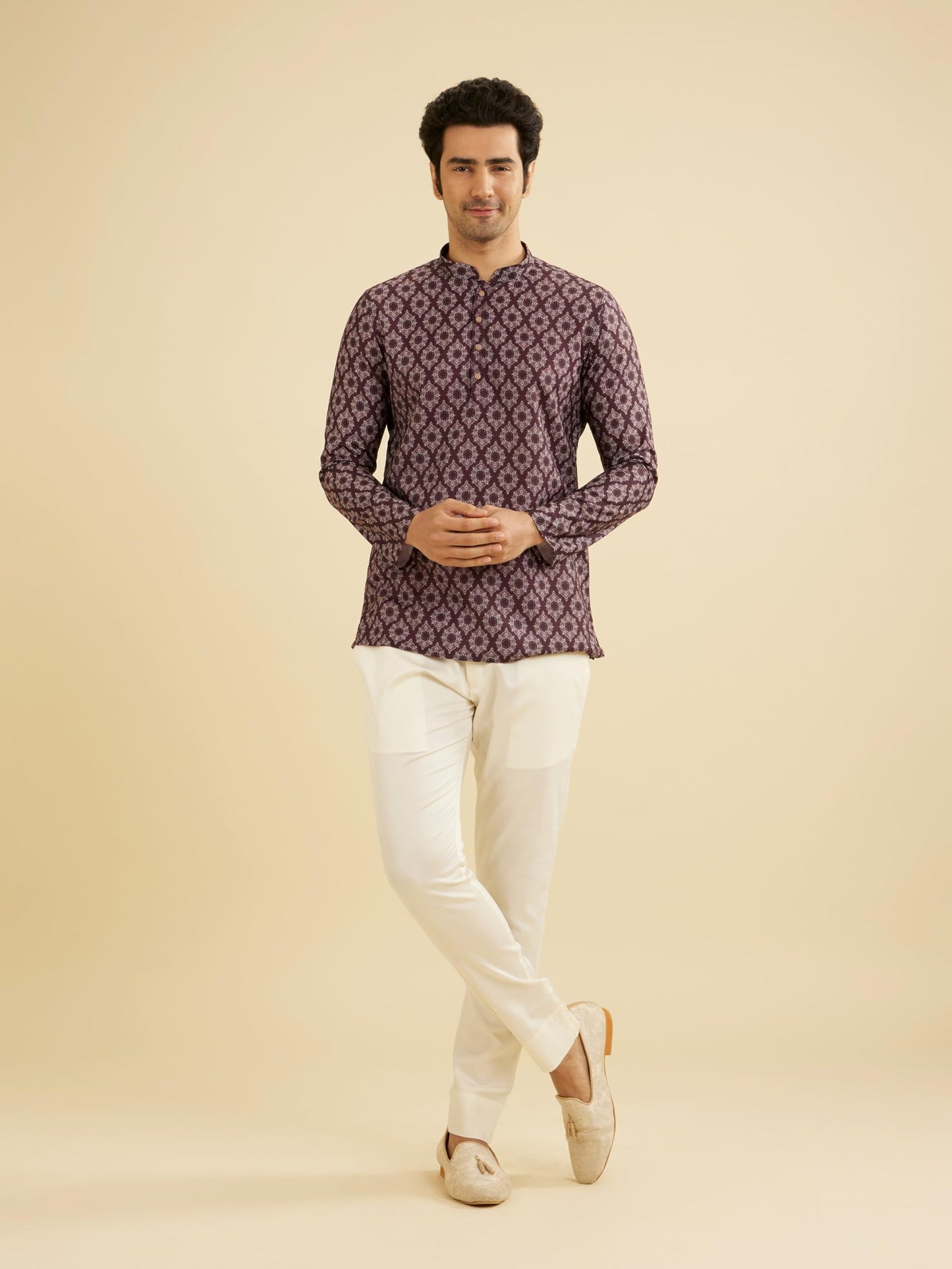 Manyavar Men's Cotton Digital Print Short Kurta (Wine,L)