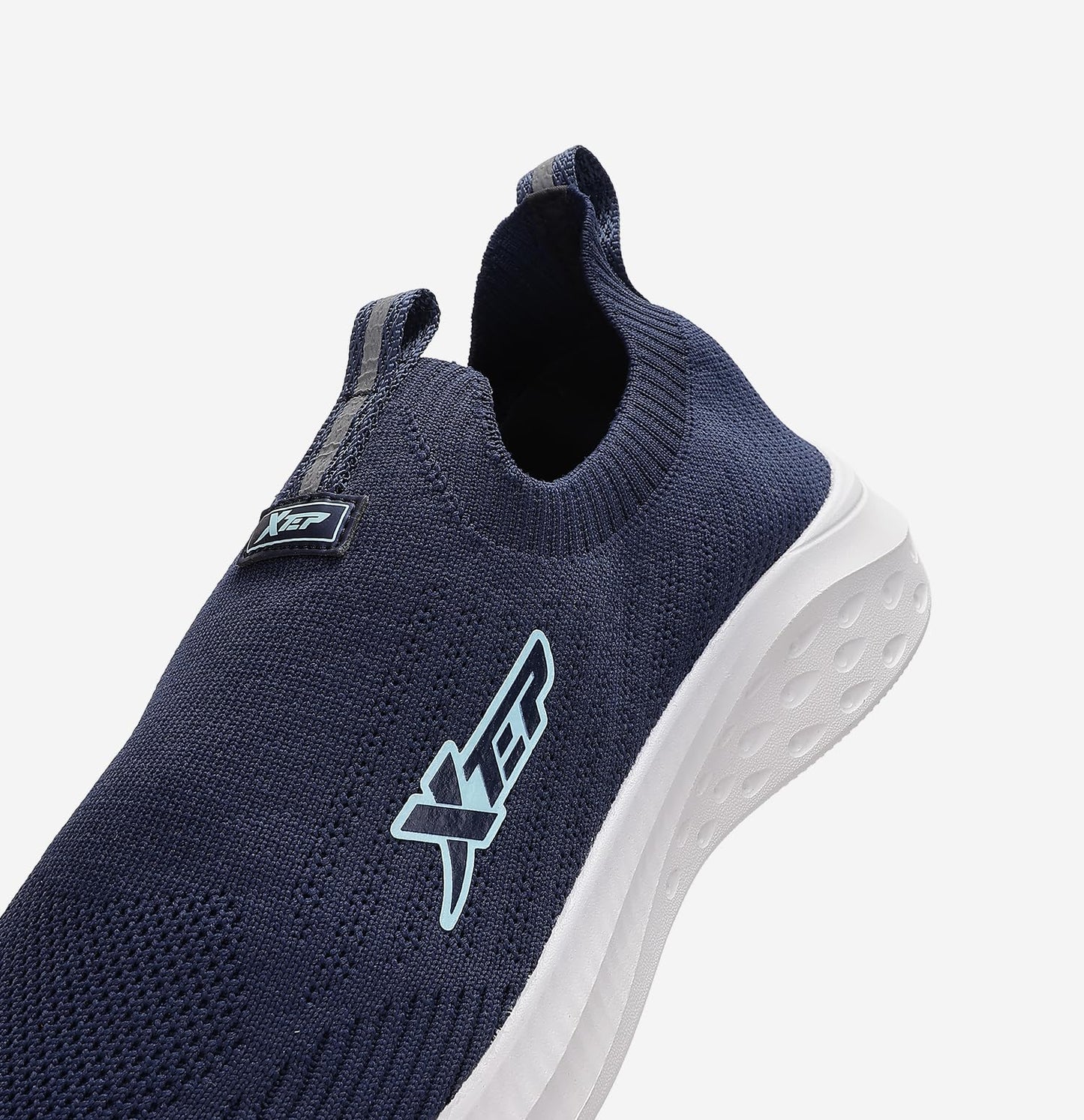 XTEP Men's Running Shoes Sports Casual Sneakers Pull-on Lightweight Anti-Slip Walking Shoes