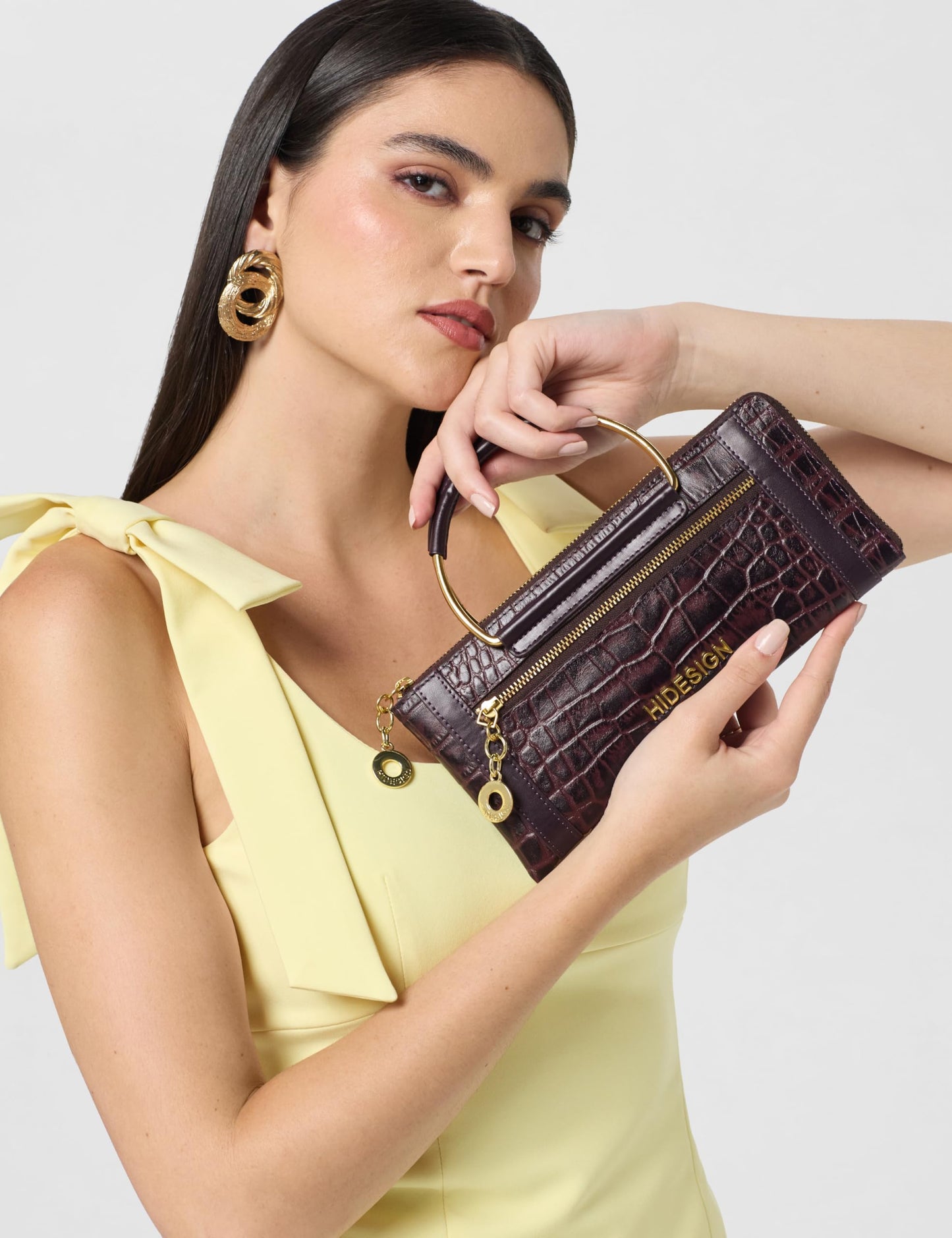 Hidesign Women's Leather Zip Around Wallet