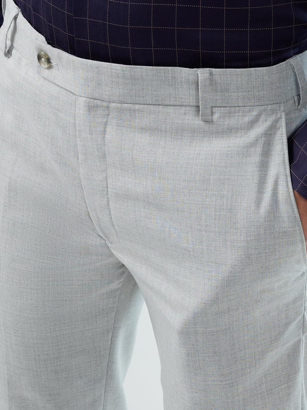 Park Avenue Men Slim Fit Solid Pattern Polyester Blend Flat Front Formal Trouser Light Grey