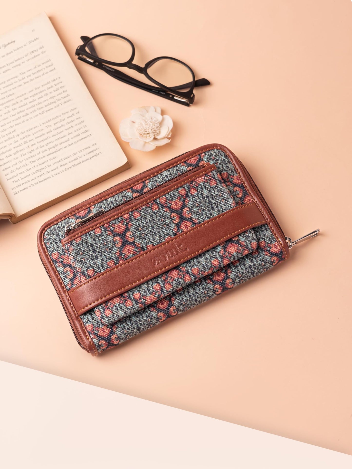 ZOUK Women Handcrafted Classic Zipper Wallet - Kolkata Nouveau
