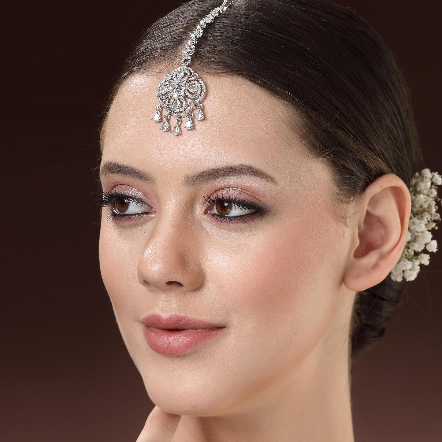 Zeneme Floral Brass Maang Tikka for Wedding Rhodium Plated American Diamond Studded Silver Toned Maang Tikka for Women & Gift For Girls (Sparkly Chandelier Maang Tikka)