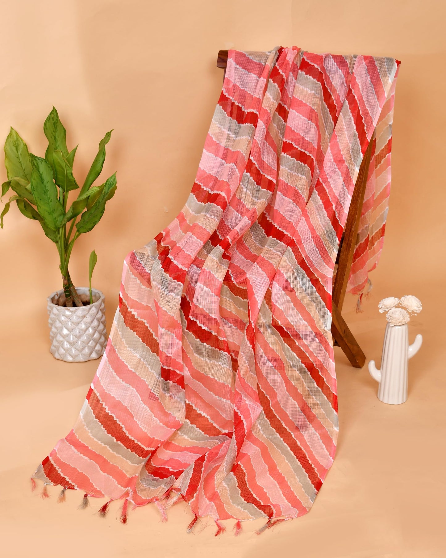 POISED Rajasthani Tie and Dye Kota Doria Blend Dupatta for Women's| Elegant Lehariya Pattern with Tassels| 2.5 Meter| Perfect for Festivals and any Occassions (Red)