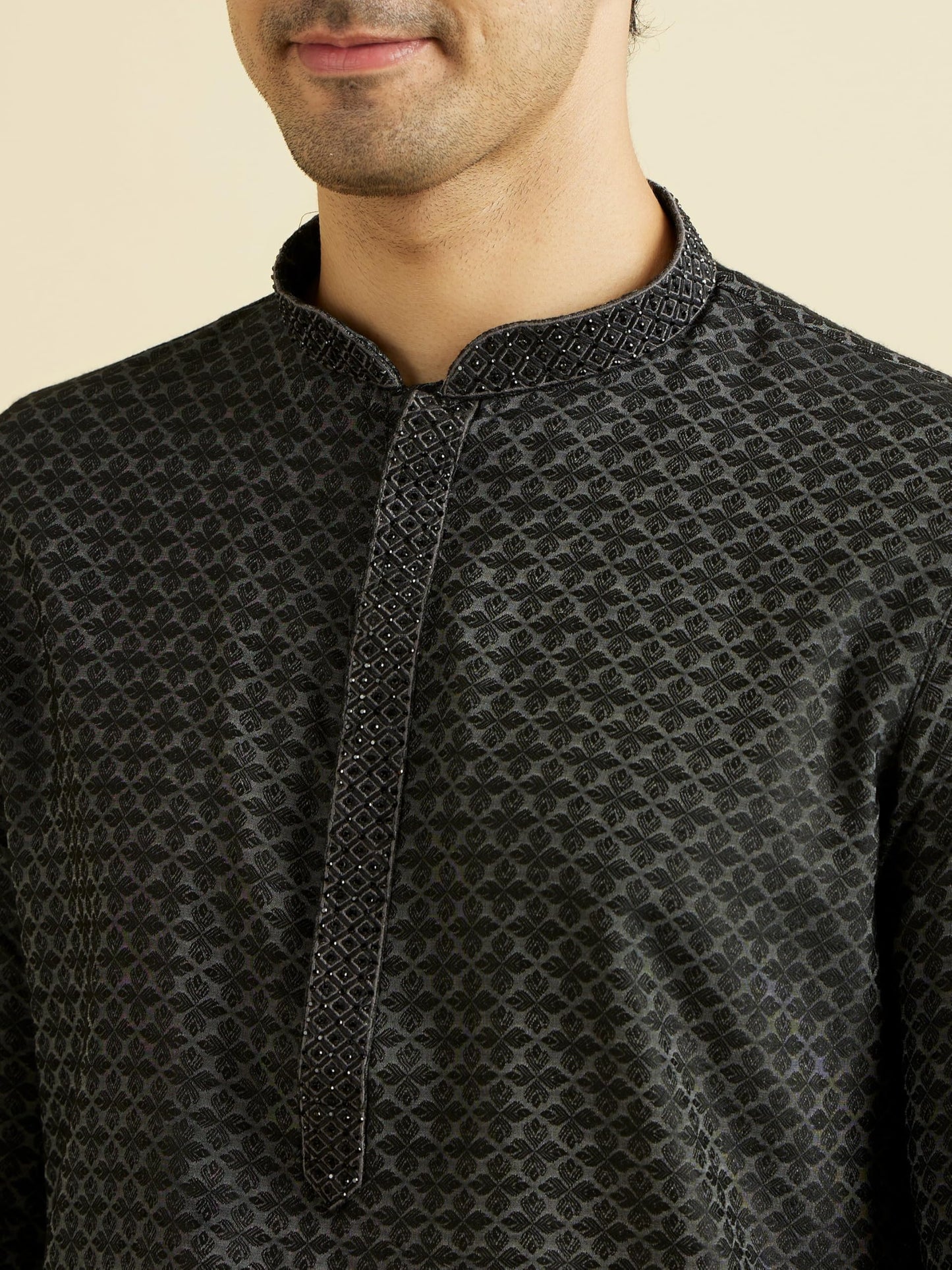 Manyavar Men's Viscose Blend Self Design Kurta Pyjama Set (Black,S)