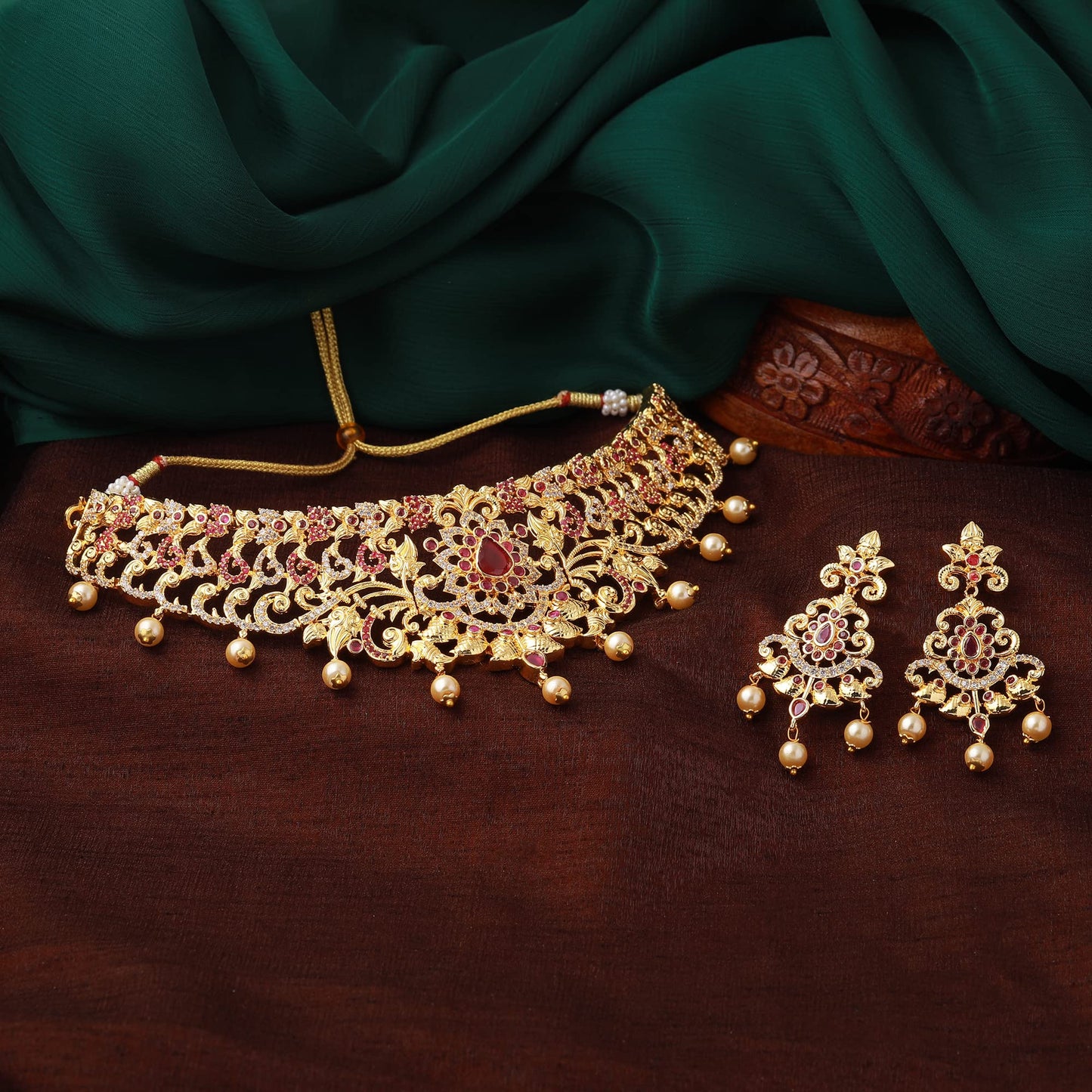 Estele Gold Plated CZ Magnificent Bridal Choker Necklace Set With Pearls for Women