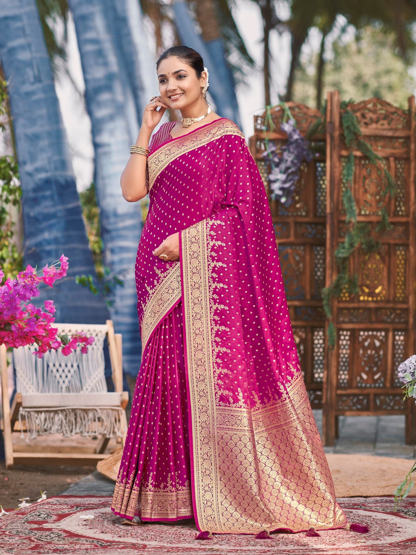 MANOHARI Women's Most Trendy Banarasi Satin Silk Woven Pink Saree With Heavy Jacquard Work Saree With Blouse Piece_MN1994