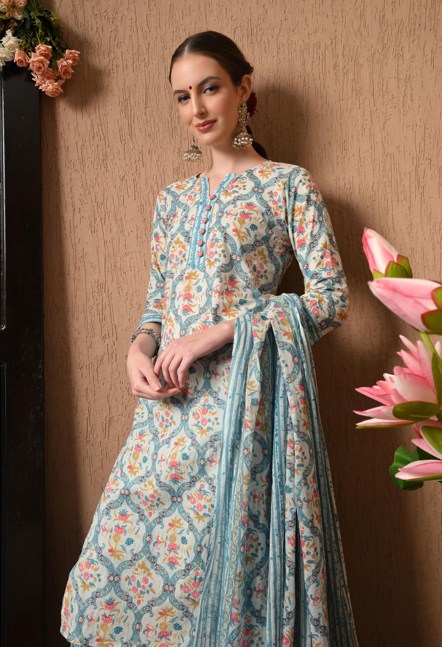 KEOSA Women Floral Printed Regular Pure Cotton Kurta with Trousers & with Dupatta Blue