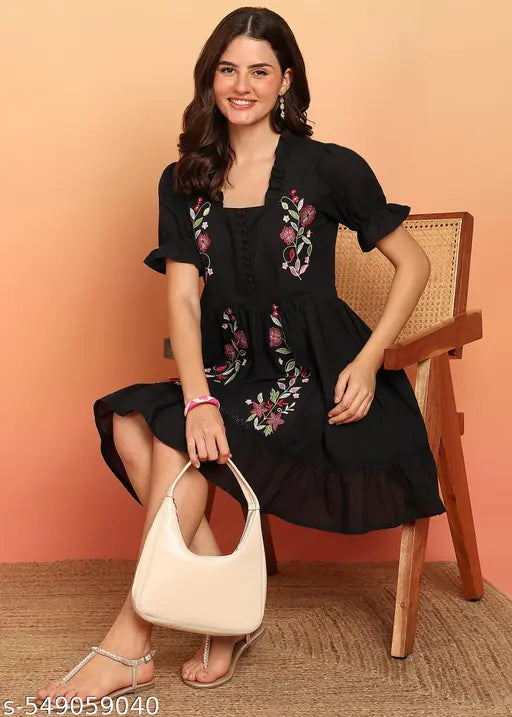 Vbuyz Women'S Black Embroidery Flare Cotton Stitched Dress