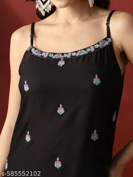 Globus Women Black Round Neck Strappy Shoulder Floral Embroiered Straight Kurta With Wide Leg Pants Festive Set
