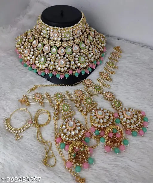 TRADITIONAL GOLD PLATED KUNDAN ETHNIC BRIDAL JEWELLERY SET FOR WOMEN