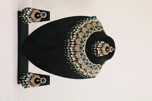 NECKLACE SET FOR VINAYAK ART JEWELLERS