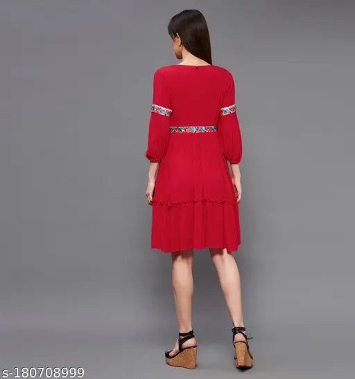 Miss Chase Women's Solid Square Neck Red Dresses