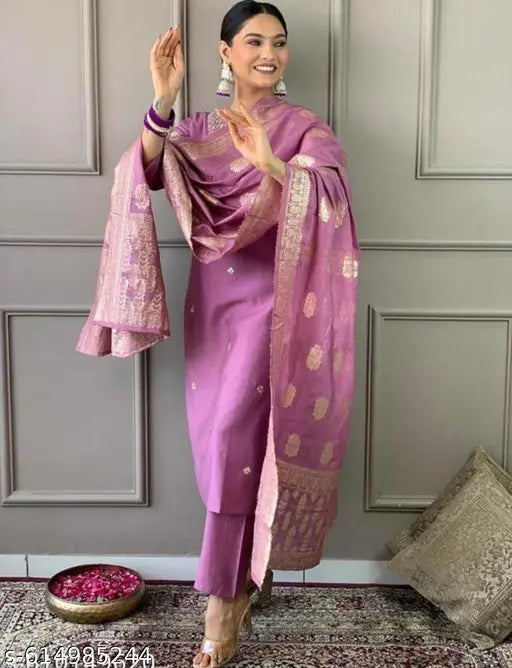 FESTIVLE WEARING KURTI