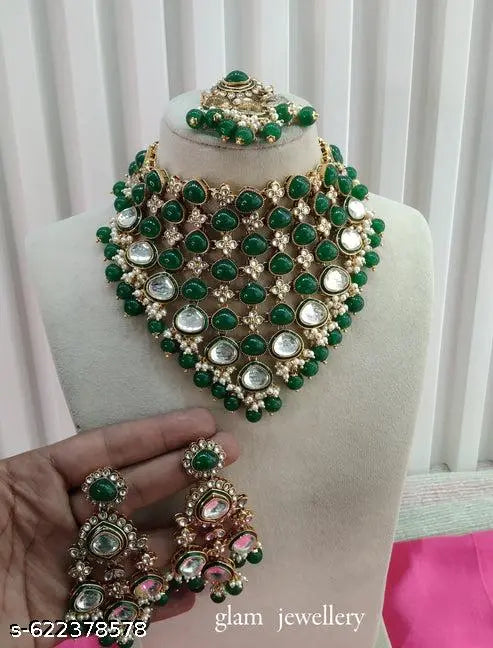 Royal Green Kundan Choker Necklace Set for Women – Bridal & Wedding Heavy Jewellery with Earrings and Maang Tikka