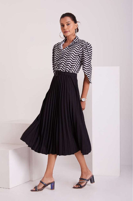 Black and White Pleated Western Wear Stylish Dress For Women
