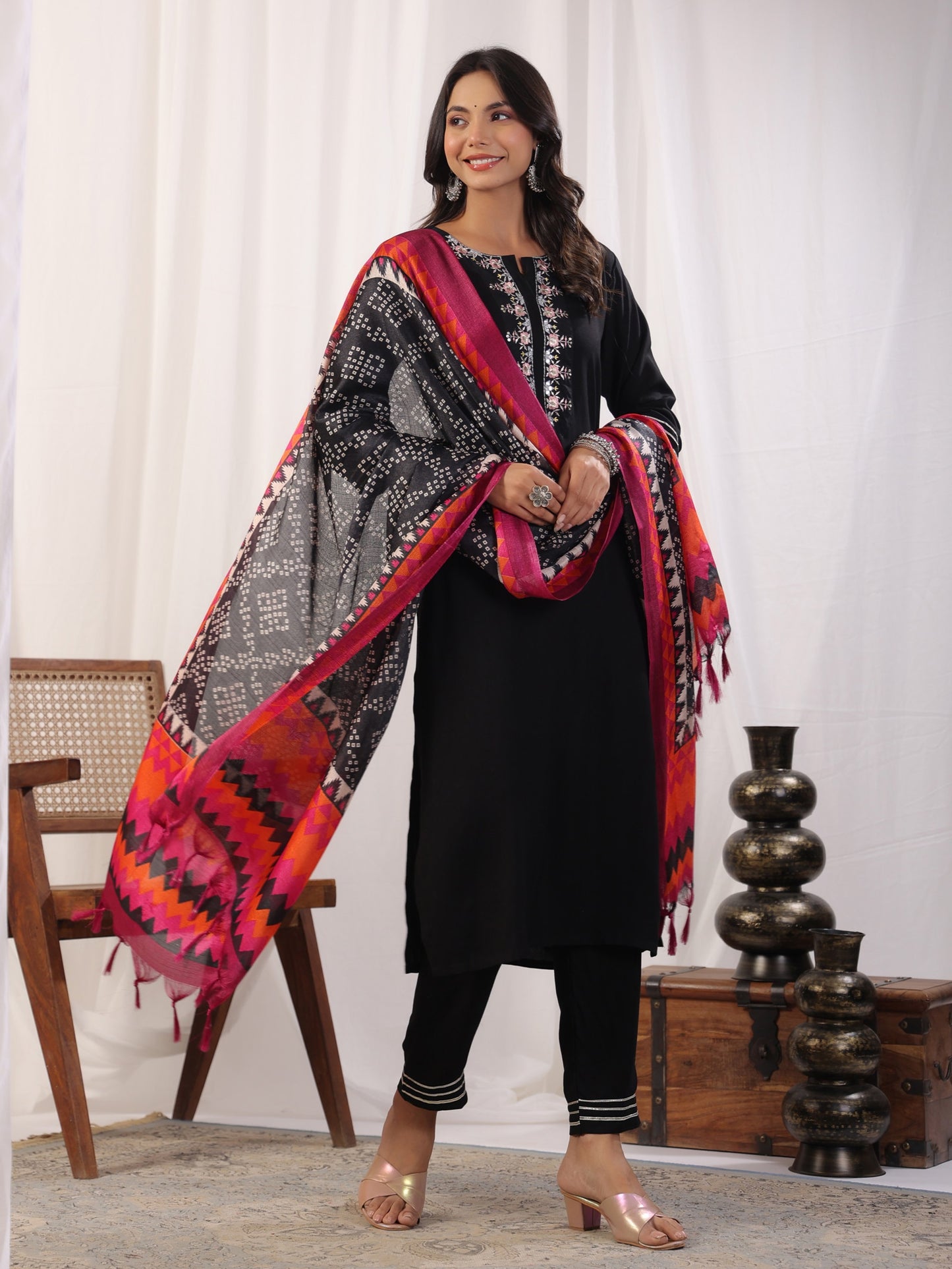 Black Embordered Rayon Kurta Set With Dupatta And Bottom