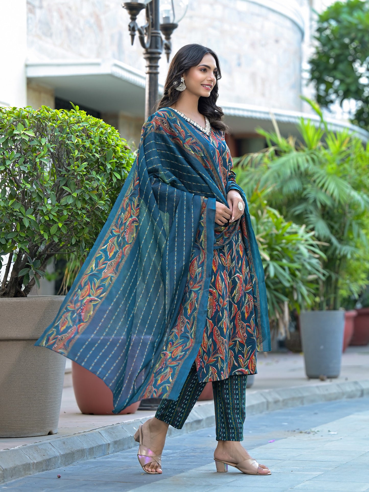 New Beautiful Design Rayon Kurta With Pant And Dupatta