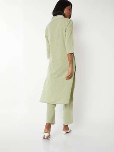 Max Women Embroidered Straight Kurta Set (Green_S)