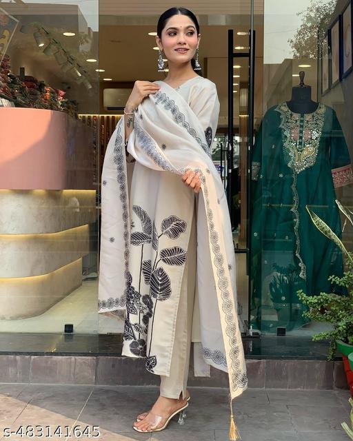 Kachiba Fashion Printed Silk Blend Pakistani Kurta Set